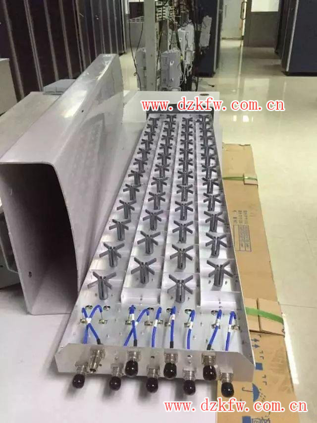 双极化天线应用实物图